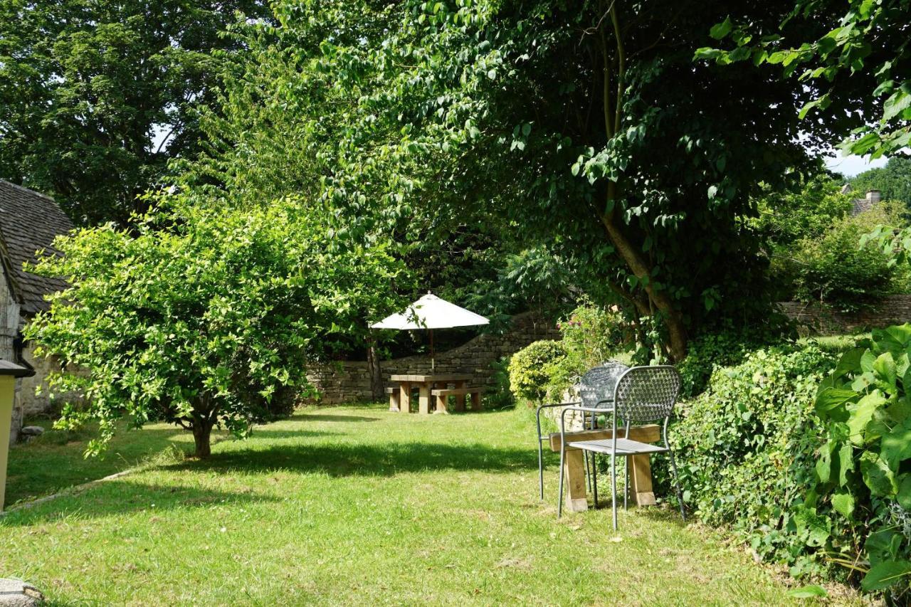 The Coach House And The Stable Lägenhet Woodchester Exteriör bild